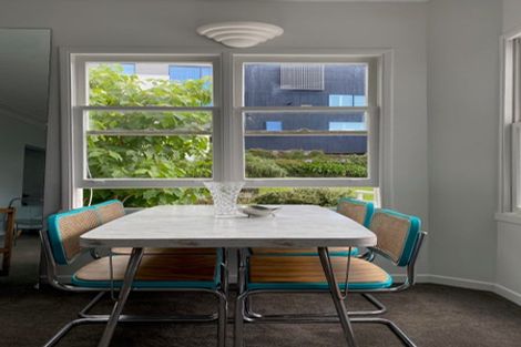 Photo of property in Illawarra Flats, 8/6 Brighton Road, Parnell, Auckland, 1052