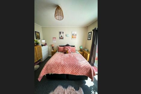 Photo of property in 2/3 Paeroa Street, Newtown, Wellington, 6021