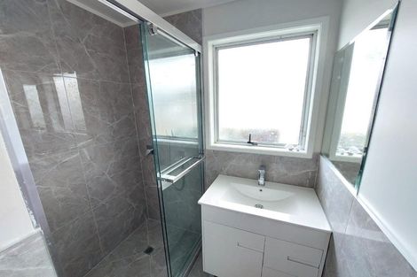 Photo of property in 11 Gambare Place, Wattle Downs, Auckland, 2103