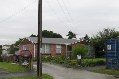 Photo of property in 43 Torino Street, Point England, Auckland, 1072