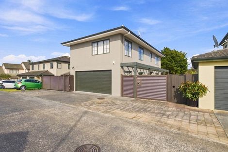 Photo of property in 11 Whitbourne Heights, Manurewa, Auckland, 2105