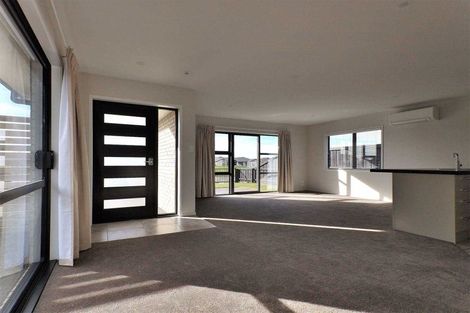 Photo of property in 10 Wallingford Crescent, Rolleston, 7615