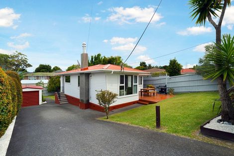 Photo of property in 23 Cornwall Street, Te Atatu South, Auckland, 0610