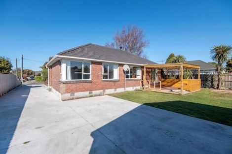 Photo of property in 30 Dickson Crescent, Hornby, Christchurch, 8042