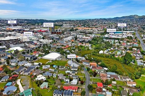 Photo of property in 11d Reid Road, New Lynn, Auckland, 0600