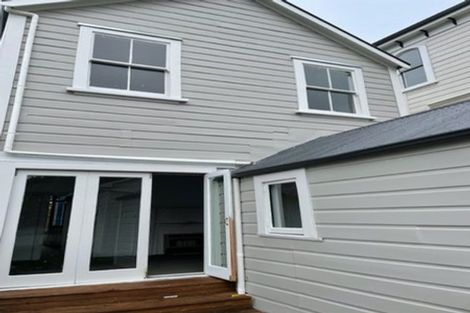 Photo of property in 120 Brougham Street, Mount Victoria, Wellington, 6011