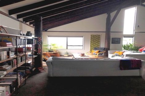 Photo of property in 155 Major Hornbrook Road, Mount Pleasant, Christchurch, 8081