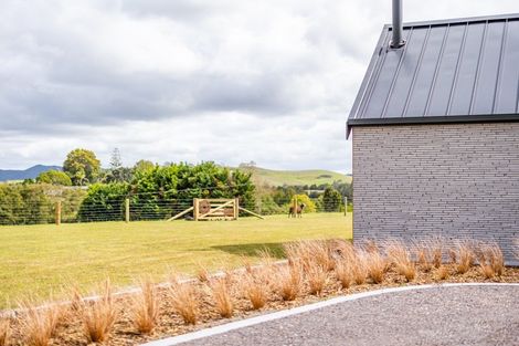 Photo of property in 623b Puketona Road, Haruru, 0204