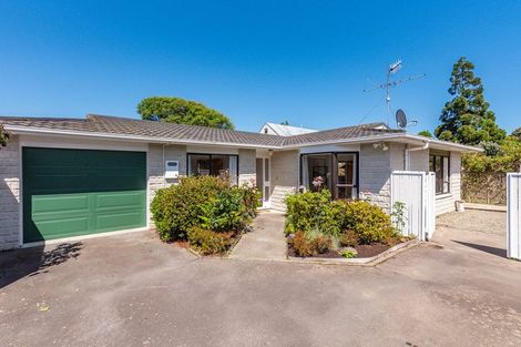 Photo of property in 1/29 Rosebank Grove, Waikanae, 5036