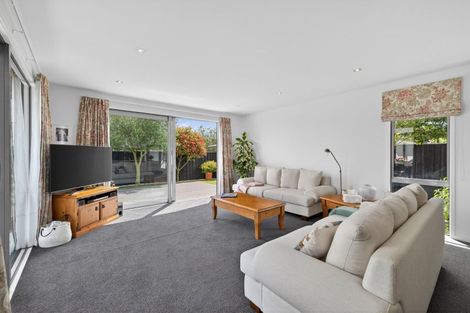 Photo of property in 17 Waterstock Way, Parklands, Christchurch, 8083