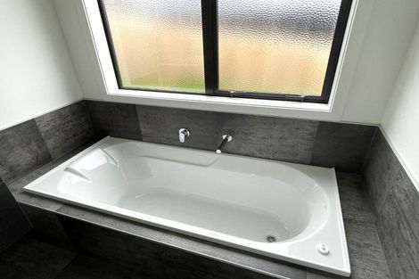 Photo of property in 12 Clover Lane, Pyes Pa, Tauranga, 3112