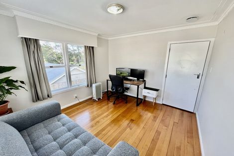 Photo of property in 136 Birkenhead Avenue, Birkenhead, Auckland, 0626