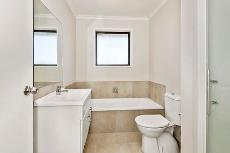 Photo of property in 15 Te Puea Avenue, Meremere, Mercer, 2474