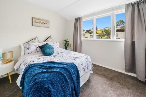 Photo of property in 74 Hampshire Street, Cannons Creek, Porirua, 5024