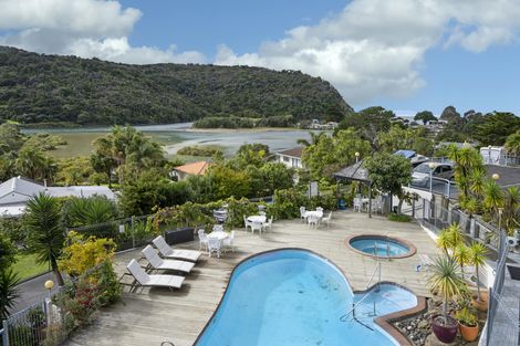 Photo of property in 2h Weranui Road, Waiwera, Orewa, 0994