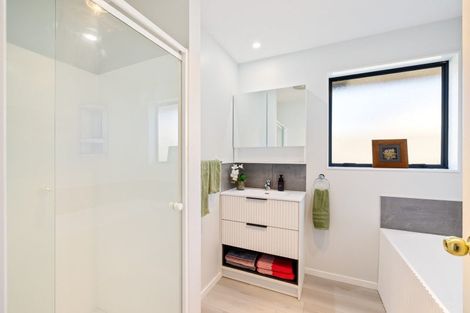 Photo of property in 2a Bank Street, Amberley, 7410