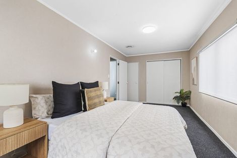Photo of property in 1/6 Waterloo Place, Westown, New Plymouth, 4310