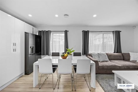 Photo of property in 1/5 Malaspina Place, Papatoetoe, Auckland, 2025