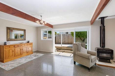 Photo of property in 18 Waterlea Avenue, Mangere Bridge, Auckland, 2022