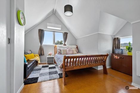 Photo of property in 16 Gainsborough Grove, Belmont, Lower Hutt, 5010