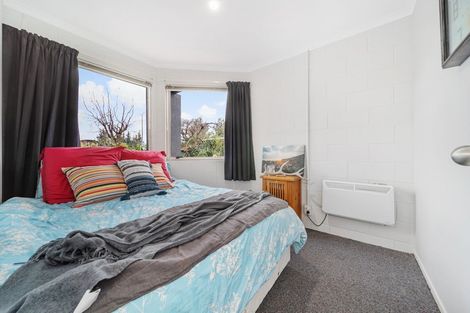 Photo of property in 2 Mansor Court, Cromwell, 9310