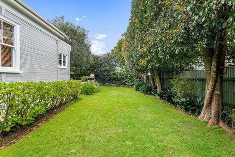 Photo of property in 24 Royal Terrace, Sandringham, Auckland, 1025
