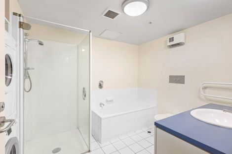 Photo of property in 21 Cambridge Terrace, Christchurch Central, Christchurch, 8013
