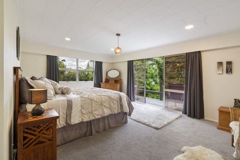 Photo of property in 18 Clifton Terrace, Fitzherbert, Palmerston North, 4410