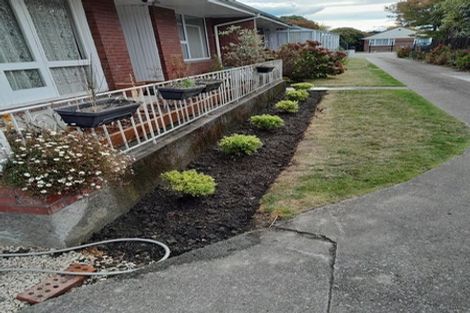 Photo of property in 2/82 Grahams Road, Burnside, Christchurch, 8041