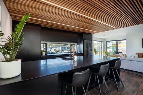 Photo of property in 46 Fernbrook Drive, Hurworth, New Plymouth, 4310