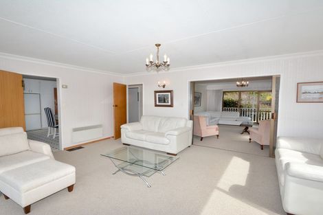 Photo of property in 29 Easther Crescent, Kew, Dunedin, 9012