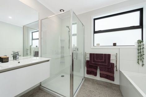 Photo of property in 6 Hillsborough Place, Te Puke, 3119