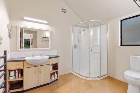 Photo of property in 31 Millbrook Drive, Bethlehem, Tauranga, 3110