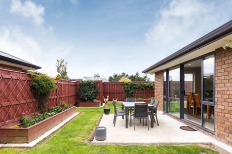 Photo of property in 4 Levi Place, Kelvin Grove, Palmerston North, 4414