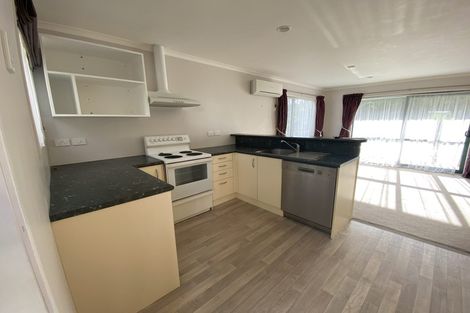 Photo of property in 55 Withers Road, Glen Eden, Auckland, 0602