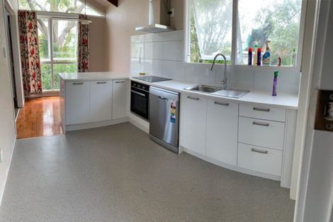 Photo of property in 1/114 Verran Road, Birkdale, Auckland, 0626