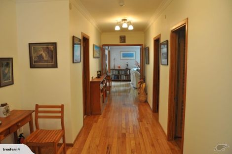 Photo of property in 25 Wyndham Road, Pinehaven, Upper Hutt, 5019