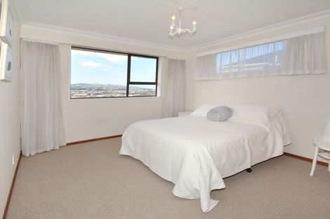 Photo of property in 29 Easther Crescent, Kew, Dunedin, 9012