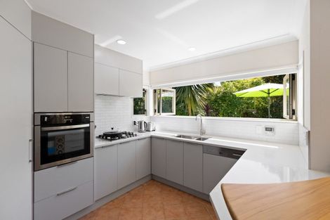 Photo of property in 7 Mcleod Mews, Rototuna, Hamilton, 3210