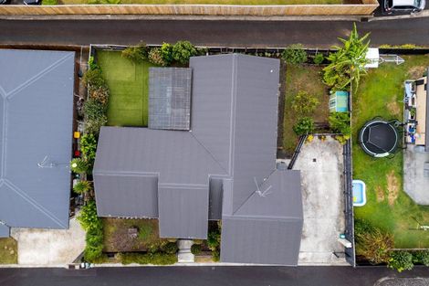 Photo of property in 5 Ruske Place, Grandview Heights, Hamilton, 3200