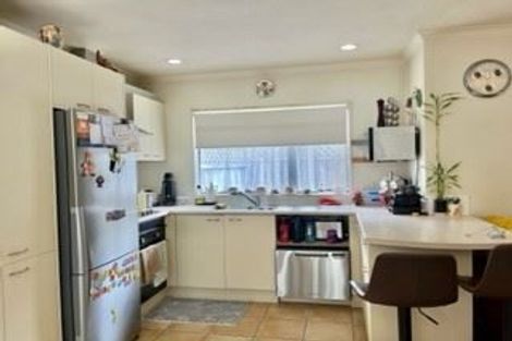 Photo of property in 24/2 Arawa Street, New Lynn, Auckland, 0600