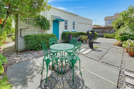 Photo of property in 36 The Esplanade, Westshore, Napier, 4110