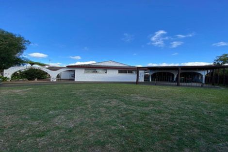 Photo of property in 3 Tatua Place, Conifer Grove, Takanini, 2112