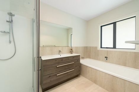 Photo of property in 18 Southill Way, Pyes Pa, Tauranga, 3112