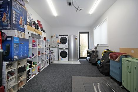 Photo of property in 32e Albrecht Avenue, Mount Roskill, Auckland, 1041