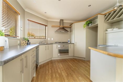 Photo of property in 12a Chippenham Grove, Churton Park, Wellington, 6037