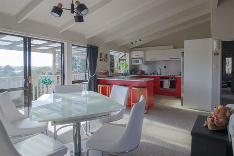 Photo of property in 18 Tui Grove, Paihia, 0200