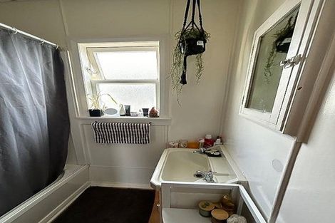 Photo of property in 23 Field Street, Aramoho, Whanganui, 4500