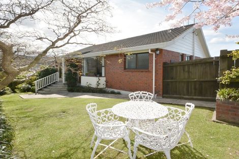 Photo of property in 29 Easther Crescent, Kew, Dunedin, 9012