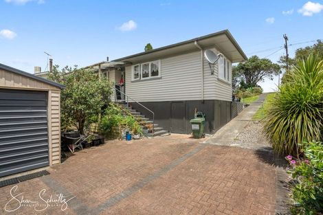 Photo of property in 45 Gorge Road, Maungaturoto, 0520